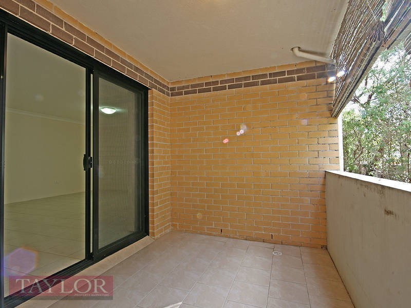 1/35 Penelope Lucas Lane, Rosehill NSW 2142