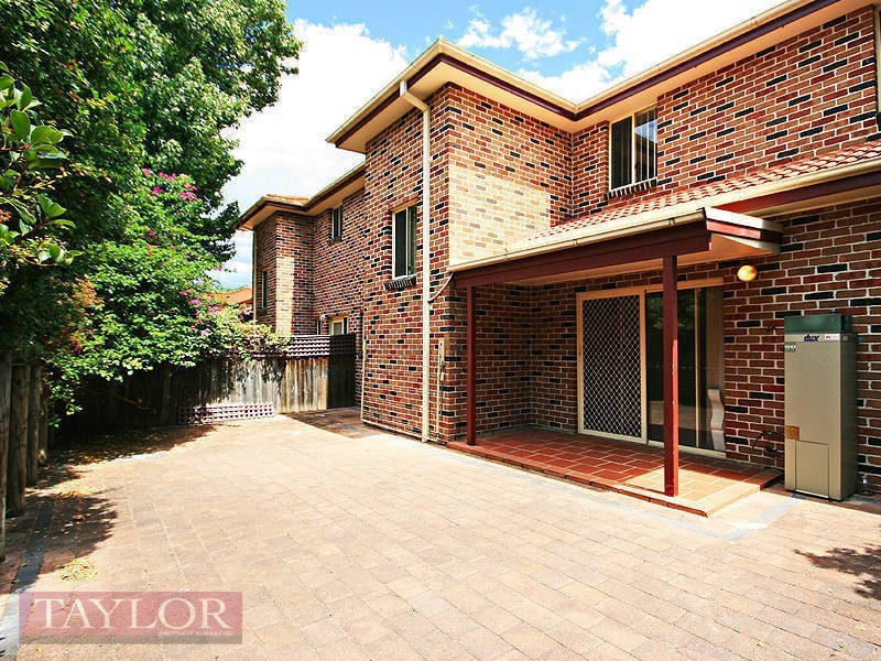 11 Wyoming Avenue, Oatlands NSW 2117