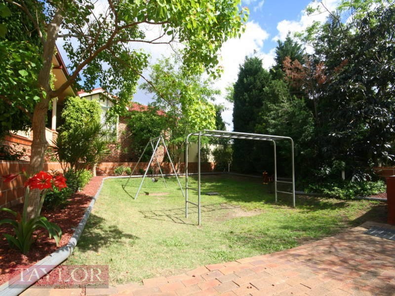 - 529 Merrylands Road, Merrylands NSW 2160