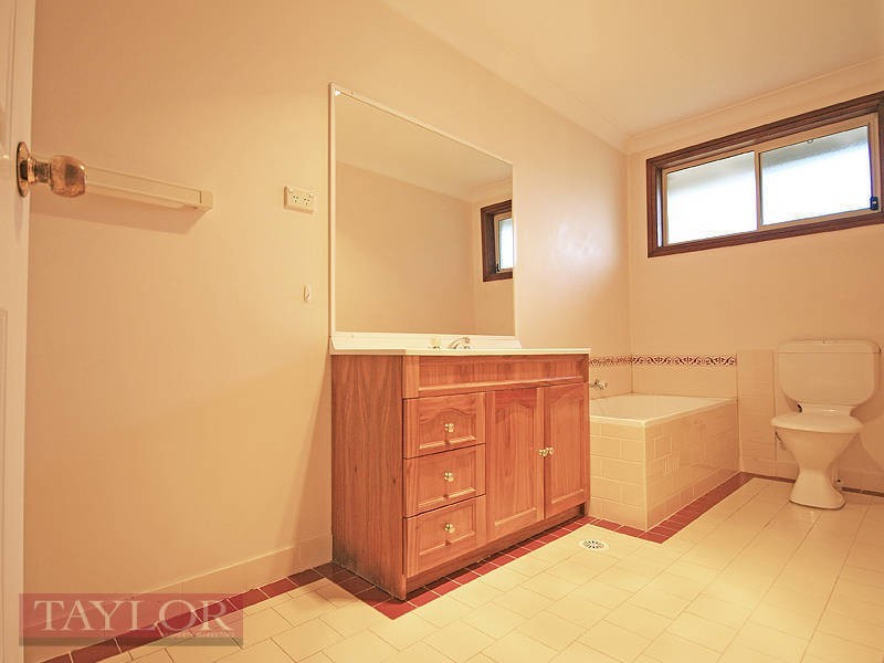 17A Larnook Place, Oatlands NSW 2117