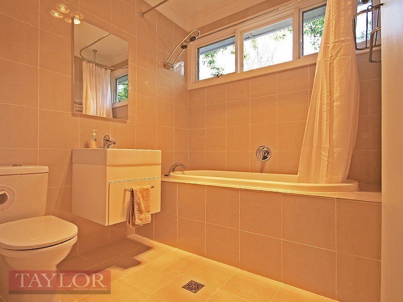 73 Rippon Avenue, Dundas NSW 2117