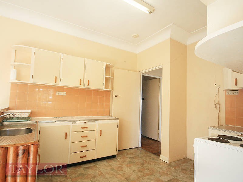 5 Oatlands Crescent, Oatlands NSW 2117