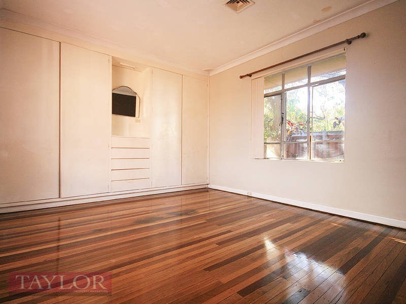 5 Oatlands Crescent, Oatlands NSW 2117