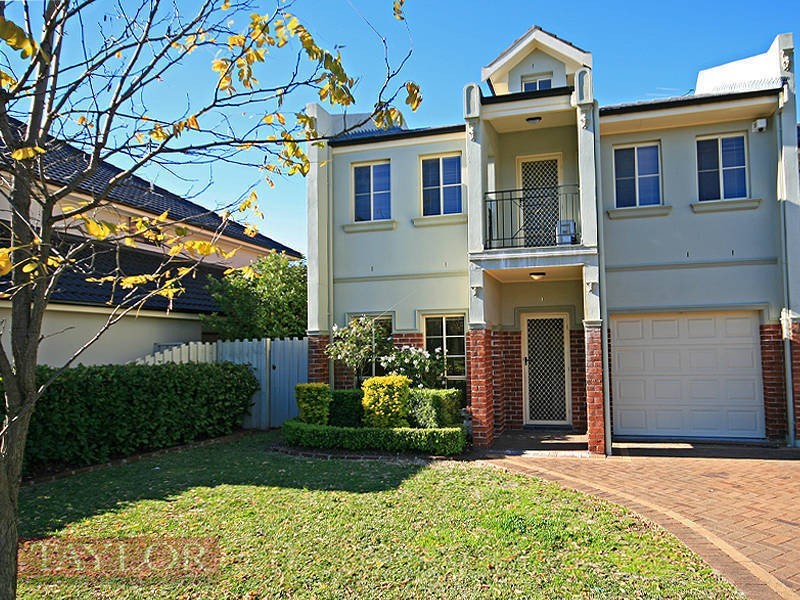 1/6 Blossom Place, Quakers Hill NSW 2763