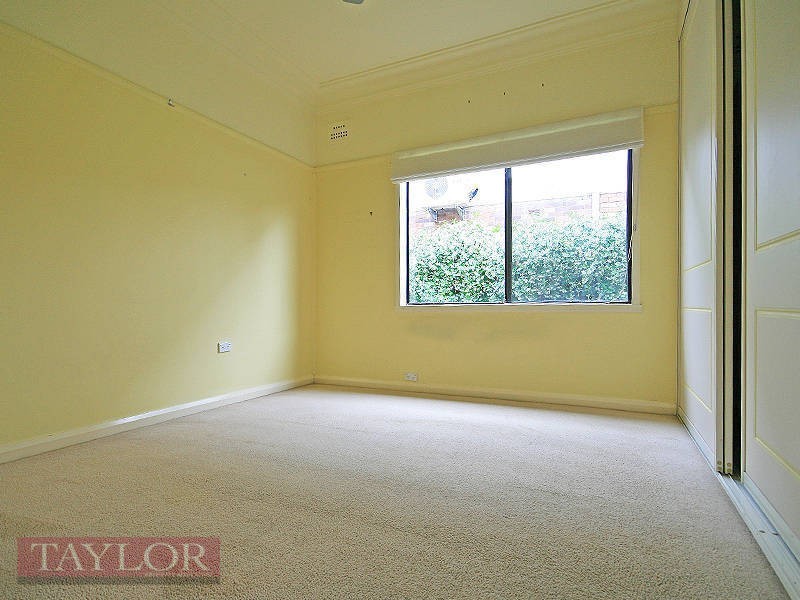 36 Alanas Avenue, Oatlands NSW 2117