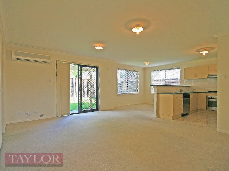 6 Rory Court, Glenwood NSW 2768