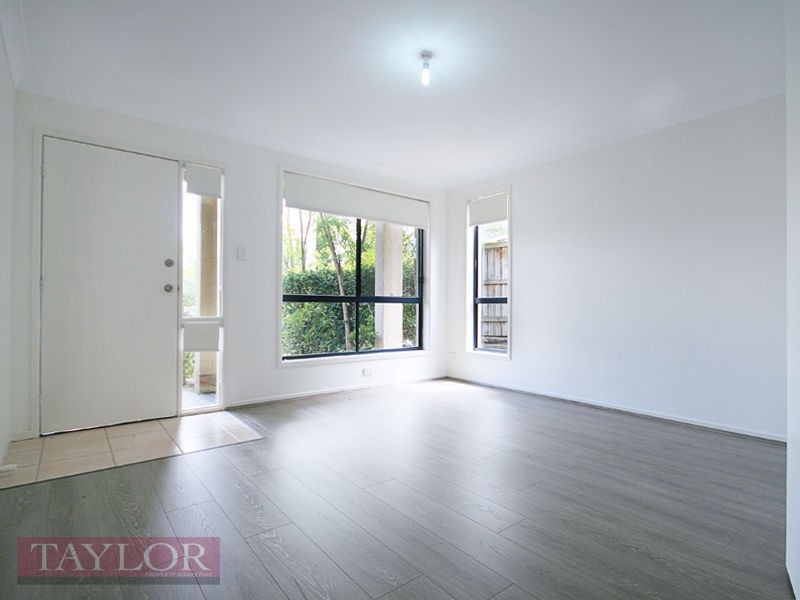 6 Rory Court, Glenwood NSW 2768