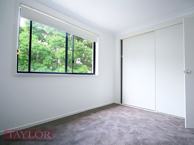 6 Rory Court, Glenwood NSW 2768