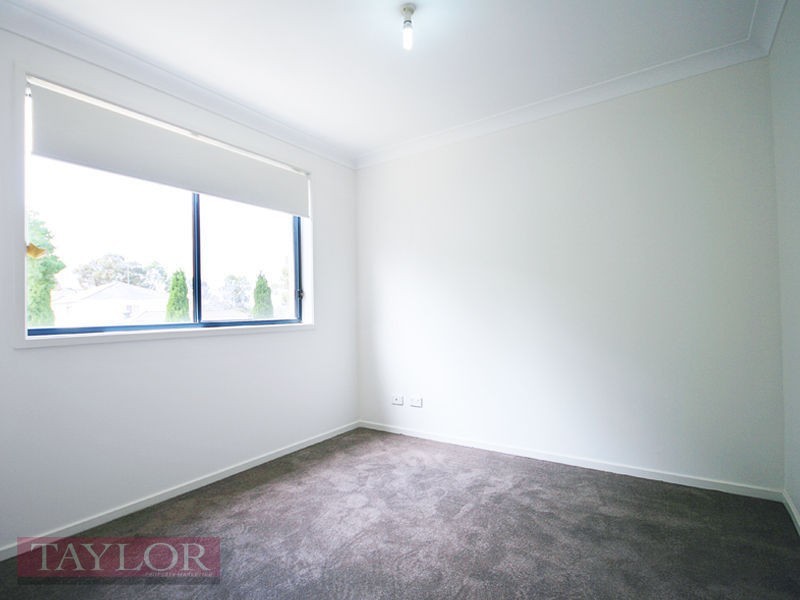 6 Rory Court, Glenwood NSW 2768