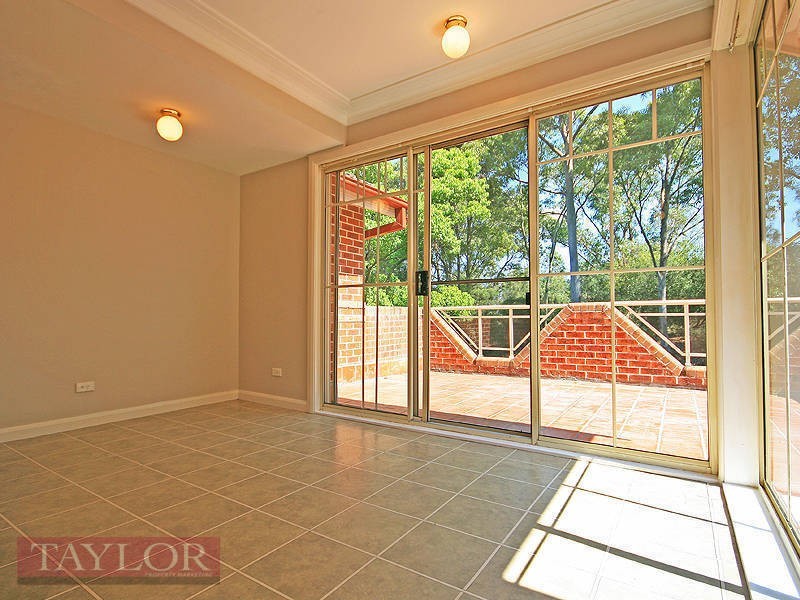 43/40 Strathalbyn Drive, Oatlands NSW 2117