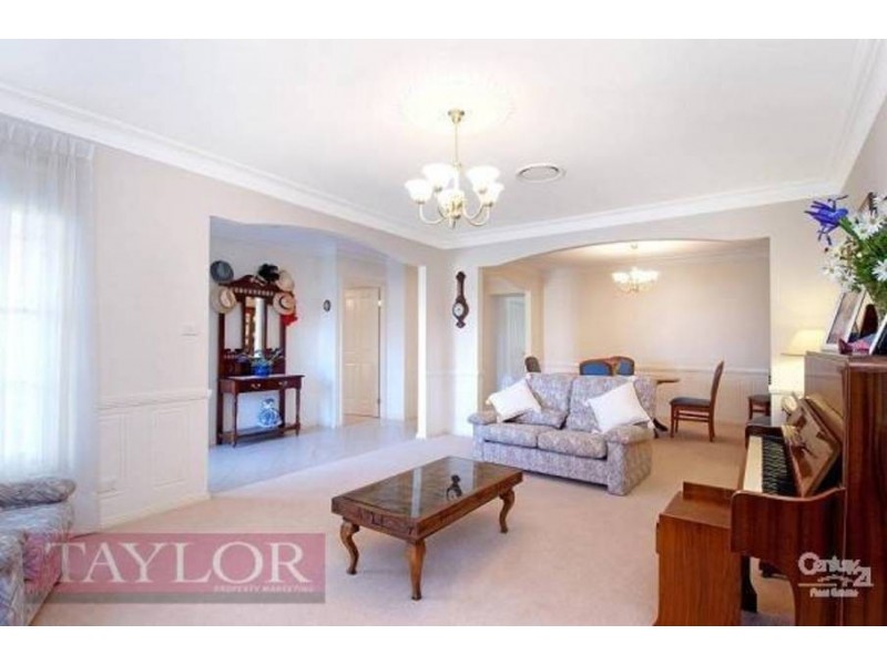 81 Redden Drive, Kellyville NSW 2155