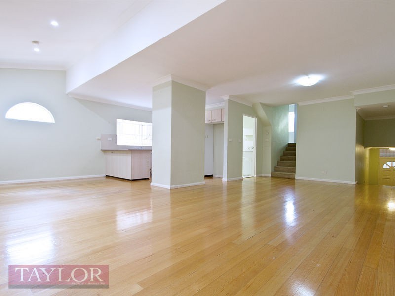 91/40  Strathalbyn Drive, Oatlands NSW 2117