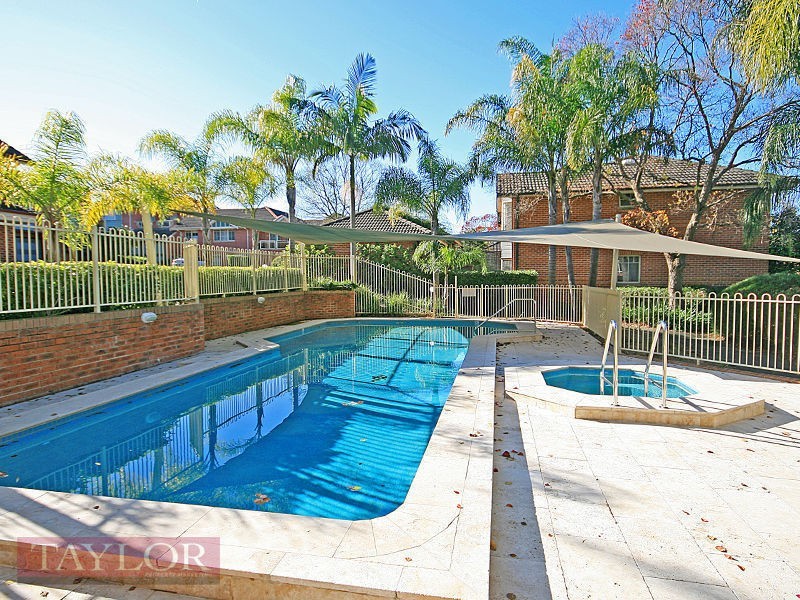 91/40  Strathalbyn Drive, Oatlands NSW 2117