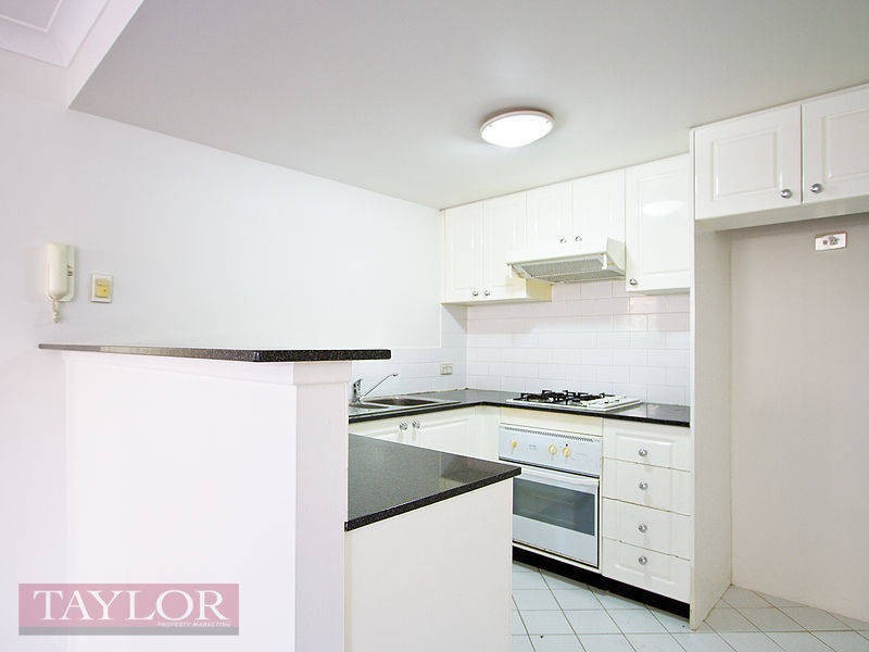 2/68 Macarthur Street, Parramatta NSW 2150