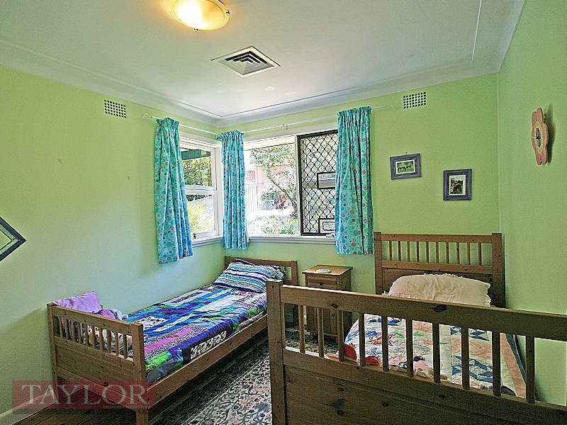 2a Brooker Street, Oatlands NSW 2117