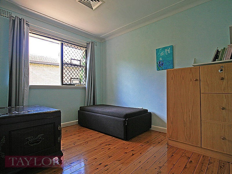 2a Brooker Street, Oatlands NSW 2117