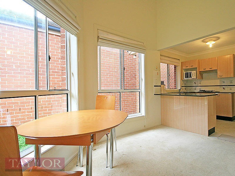 29 Hunterford Crescent, Oatlands NSW 2117