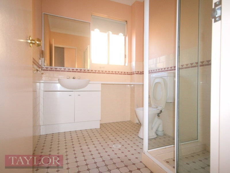 122/40 Strathalbyn Drive, Oatlands NSW 2117