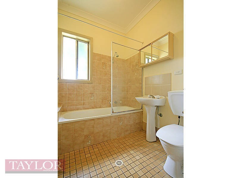 23 Alanas Avenue, Oatlands NSW 2117