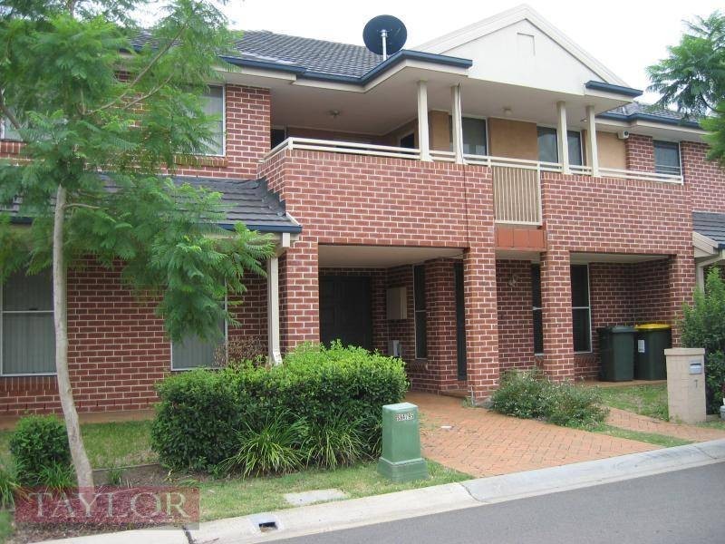 7 Governors Way, Oatlands NSW 2117