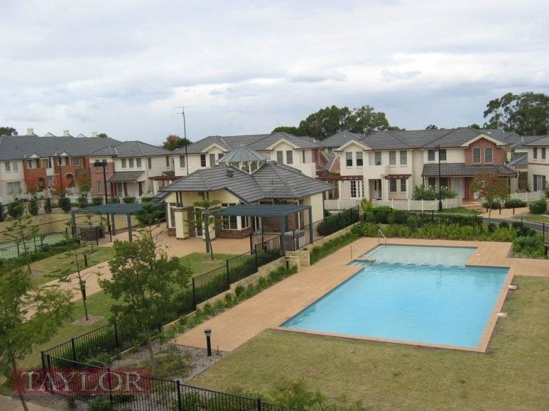 7 Governors Way, Oatlands NSW 2117