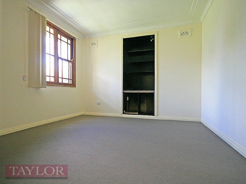 23 Alanas Avenue, Oatlands NSW 2117