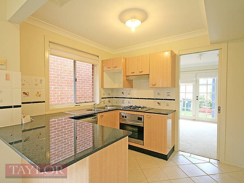 29 Hunterford Crescent, Oatlands NSW 2117