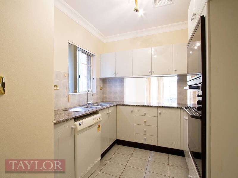 137/40 Strathalbyn Drive, Oatlands NSW 2117