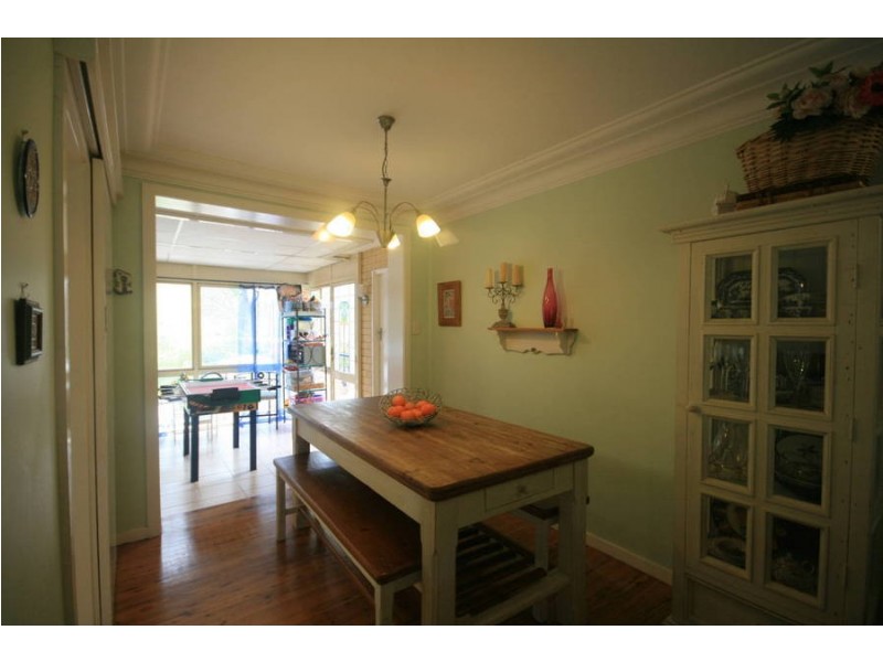 9 Caprera Road, Northmead NSW 2152