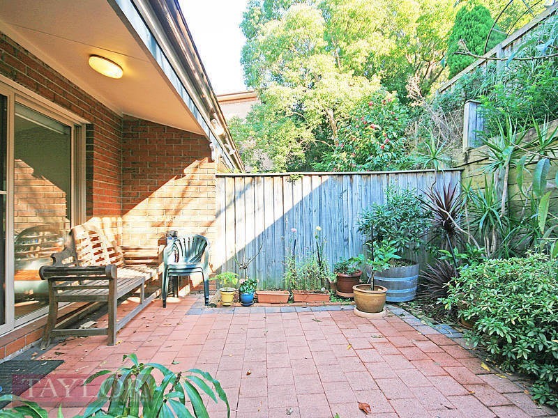 123/40  Strathalbyn Drive, Oatlands NSW 2117