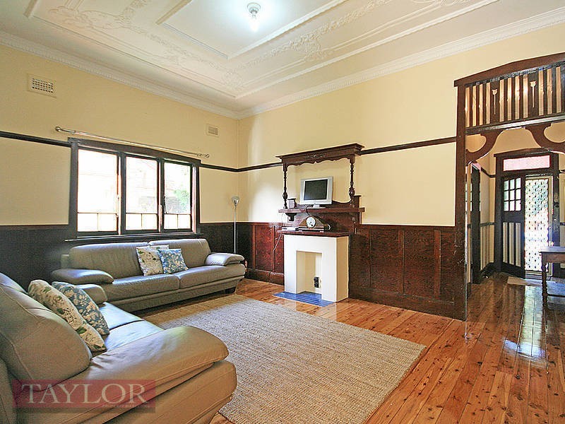 12 Gilbert Street, North Parramatta NSW 2151