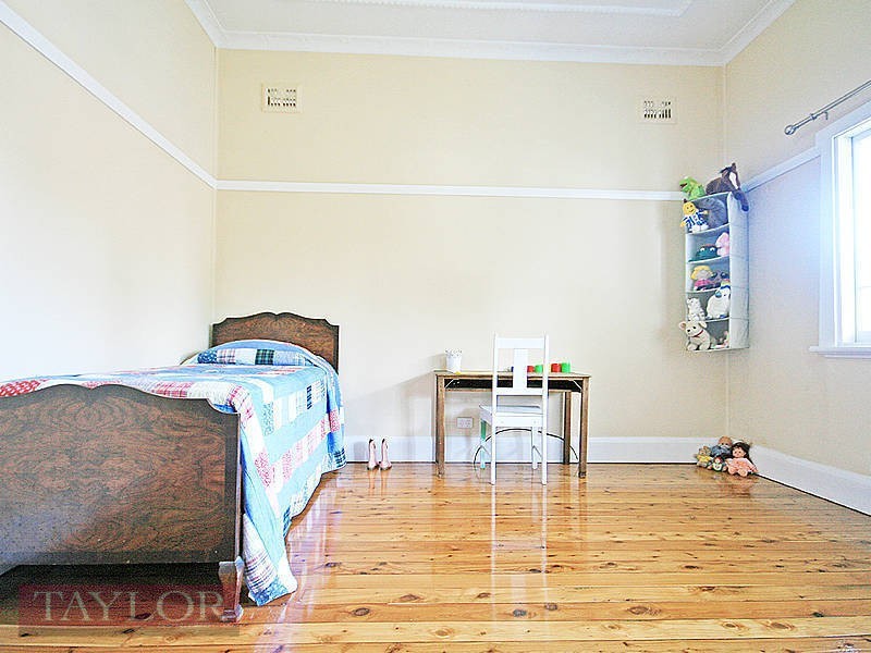 12 Gilbert Street, North Parramatta NSW 2151