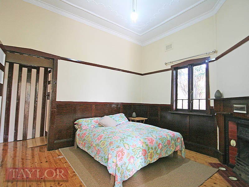 12 Gilbert Street, North Parramatta NSW 2151