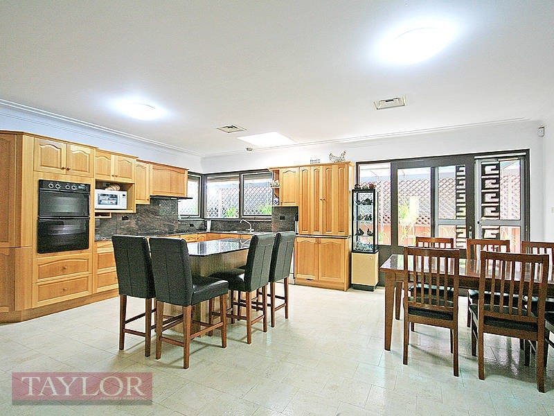 7 Ellis Street, Oatlands NSW 2117