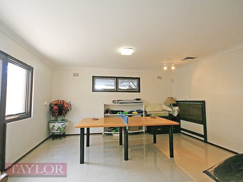 7 Ellis Street, Oatlands NSW 2117