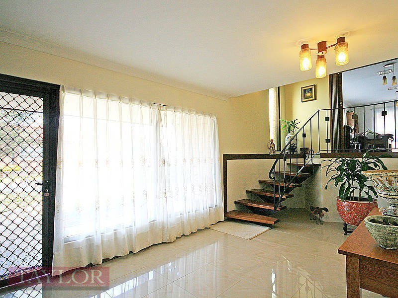 7 Ellis Street, Oatlands NSW 2117