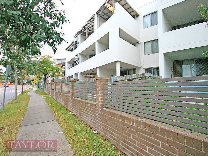 12-14 Darcy Road, Westmead NSW 2145