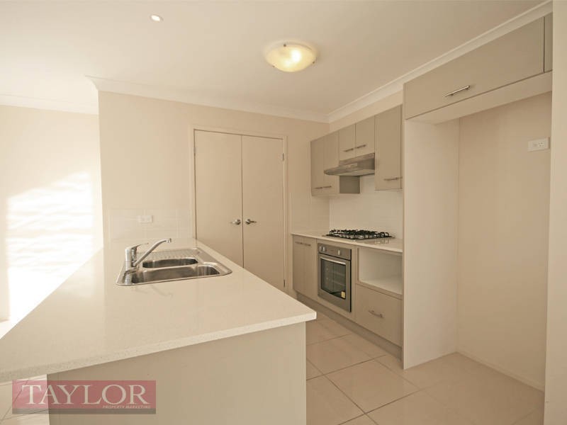 30  Rosebrook Avenue, Kellyville NSW 2155