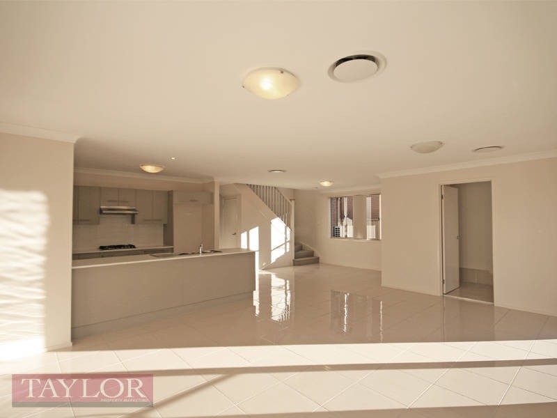 30  Rosebrook Avenue, Kellyville NSW 2155