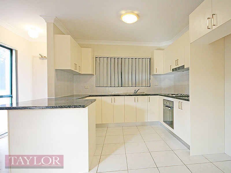 1/27  Early Street, Parramatta NSW 2150