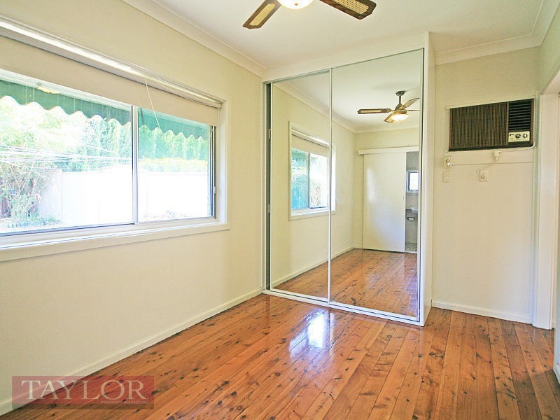 17 Alanas Avenue, Oatlands NSW 2117