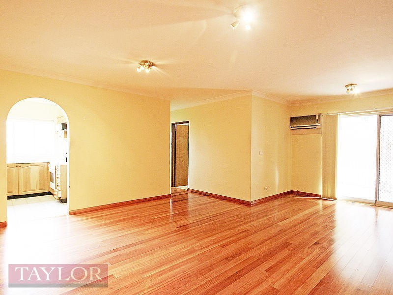 1/15 Pye Street, Westmead NSW 2145