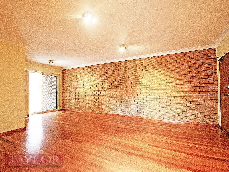 1/15 Pye Street, Westmead NSW 2145