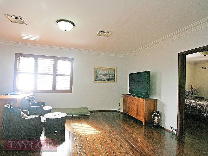 7 Ellis Street, Oatlands NSW 2117