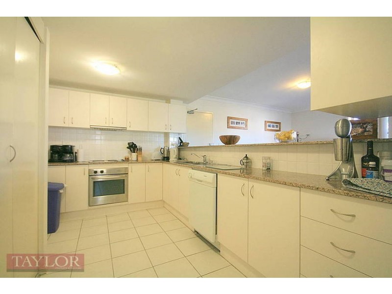 1/15 Governors Way, Oatlands NSW 2117