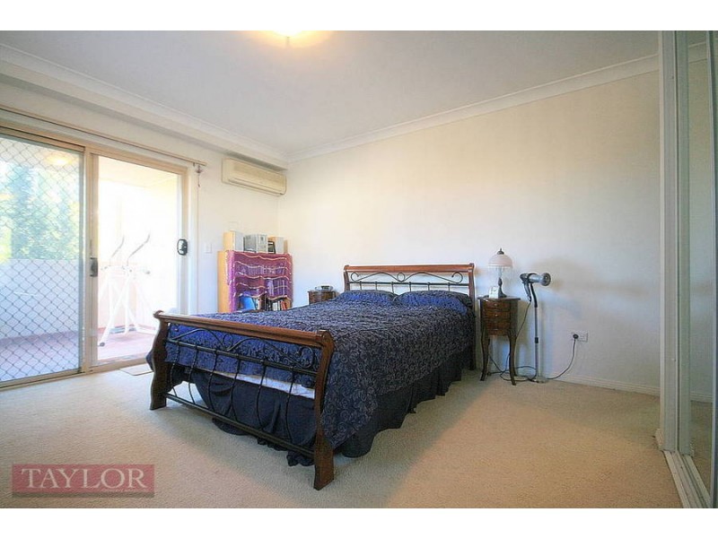 1/15 Governors Way, Oatlands NSW 2117