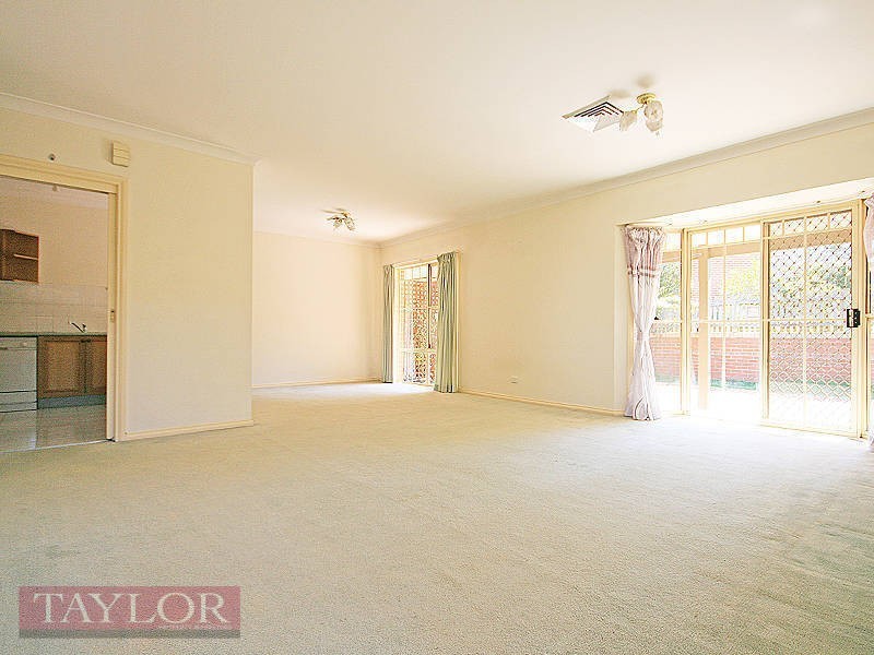 98/40 Strathalbyn Drive, Oatlands NSW 2117