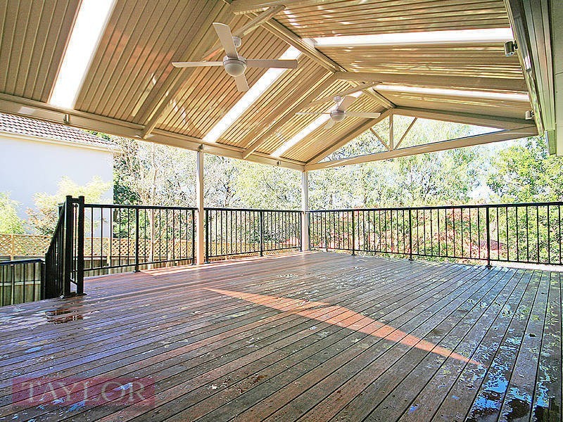 18 Blackwood Place, Oatlands NSW 2117