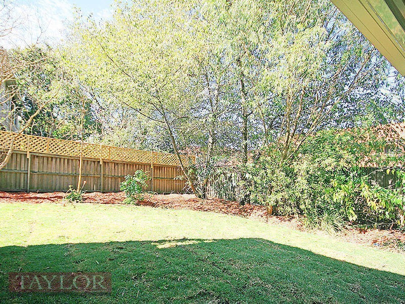 18 Blackwood Place, Oatlands NSW 2117