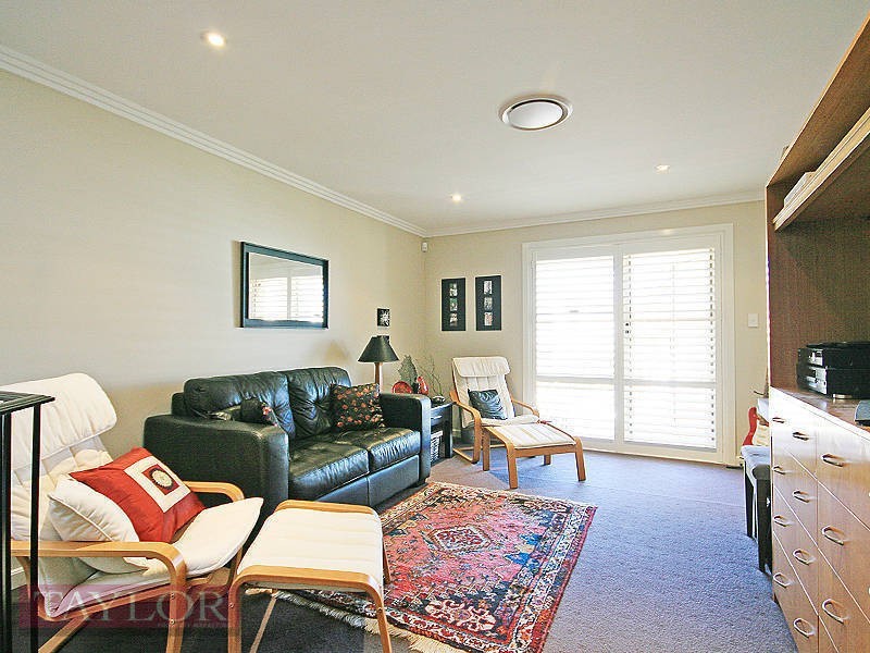 10 Westwood Way, Bella Vista NSW 2153